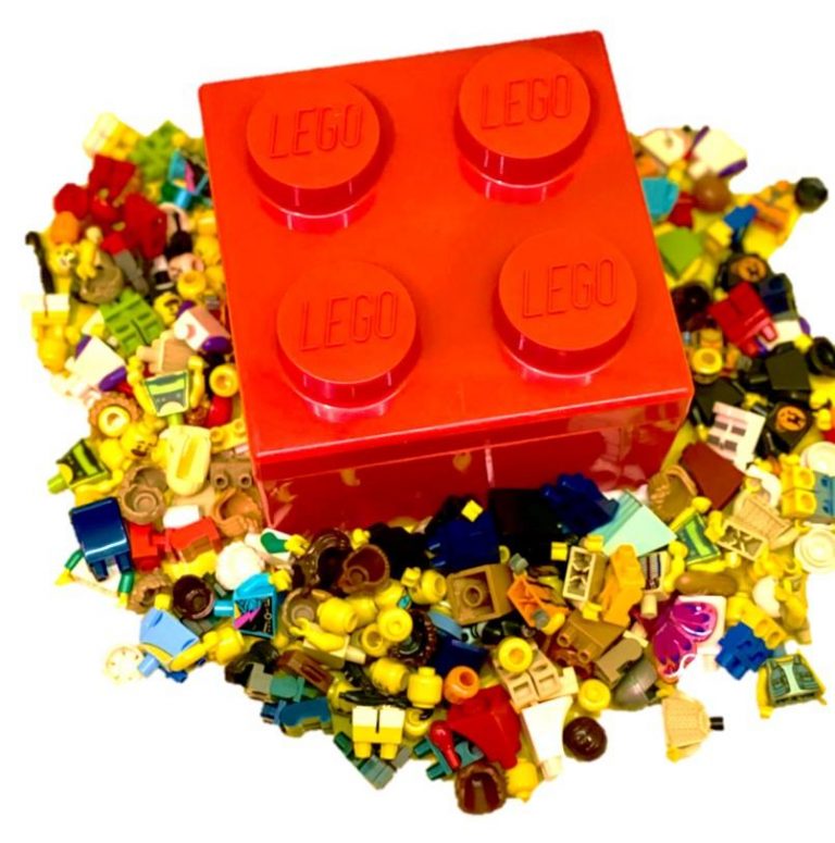 LEGOLAND DIY MixedUp LEGO BuildAMinifigure Station Sale December