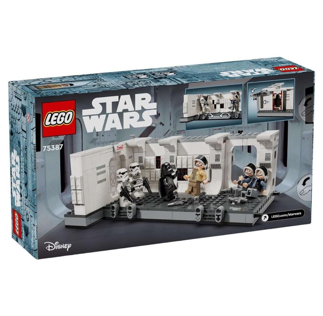 LEGO Star Wars Boarding The Tantive IV 75387 2